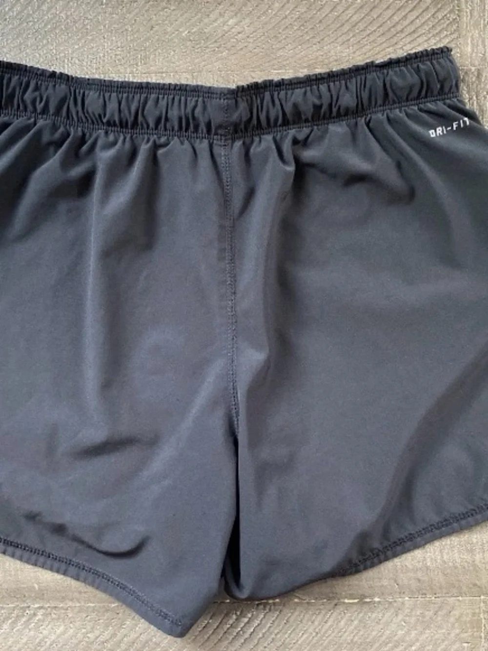 Nike Dri-FIT Black Athletic Running Shorts Girls Youth XL Work Out/Gym/Sports